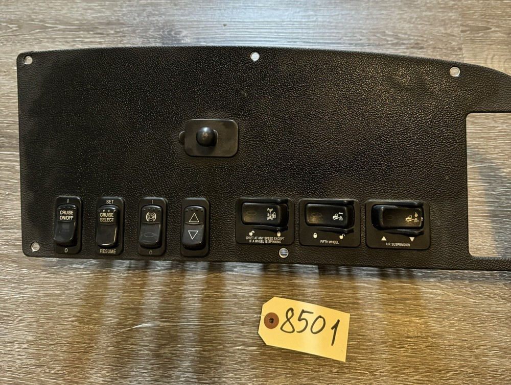 Peterbilt Dash Switch Panel - P/N: S64-6083M01-430