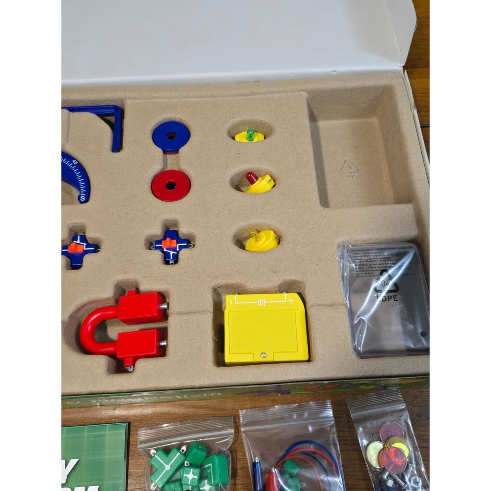 Thames & Kosmos Electricity & Magnetism STEM Kit Complete Set