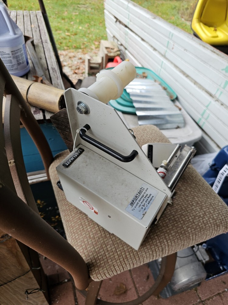 LABELMATE LD-100 Label Dispenser