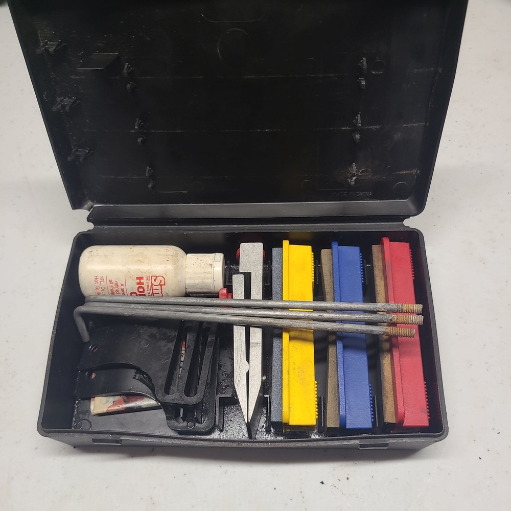 Smiths Professional Knife Sharpening Kit w/ Hardshell Case used.