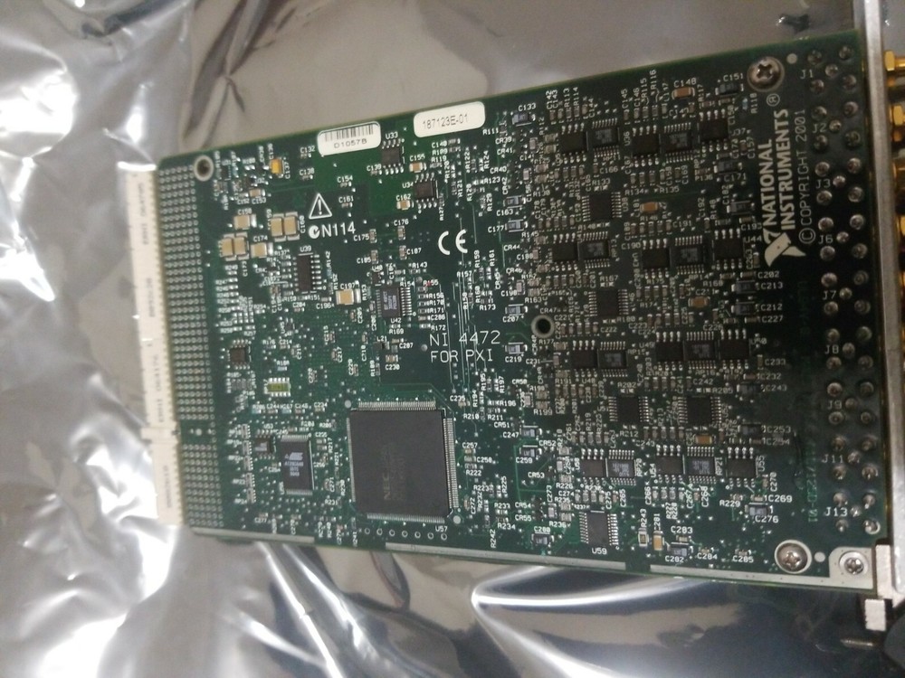 National Instruments NI PXI-4472 8-Input Sound and Vibration Module