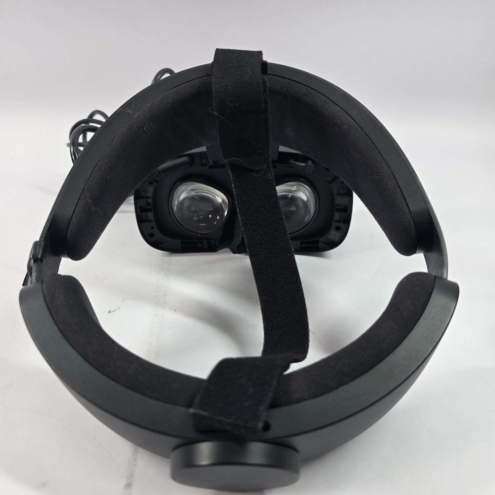 Lenovo Oculus Rift S PC-Powered VR Gaming Headset Untested