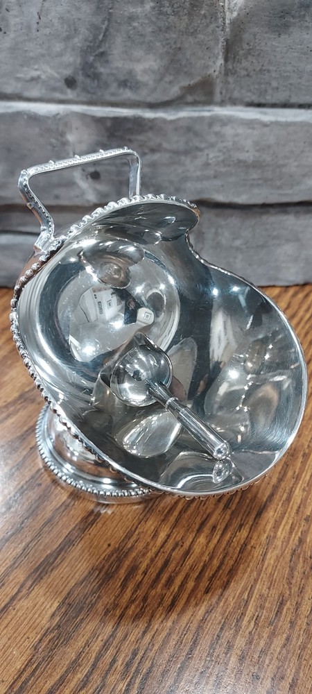 Silver Sugar Shuttle