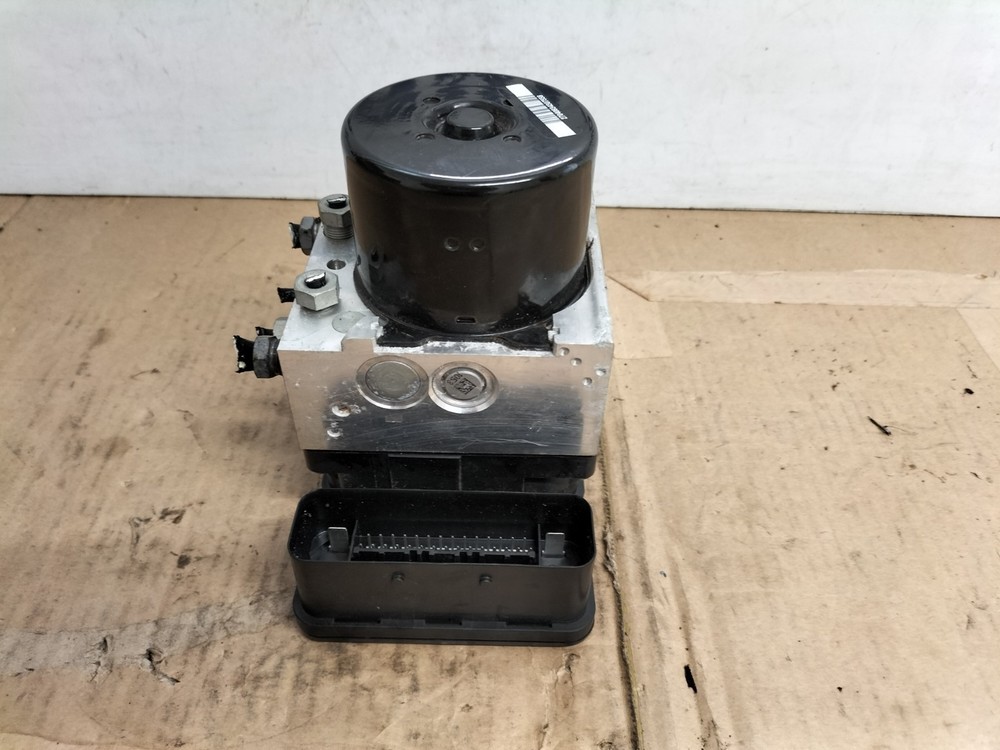 2015 VOLVO V60 ABS PUMP CONTROL MODULE P314233348 (H5)