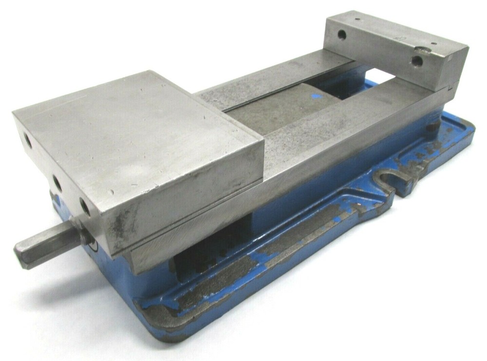 KURT ANGLOCK 6" MILLING MACHINE VISE - #D675
