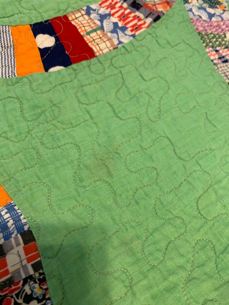 Green vintage double wedding ring quilt