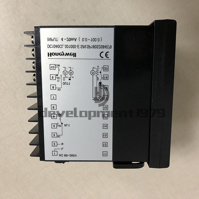 1PC NEW Honeywell temperature controller DC1040CL-301000-E