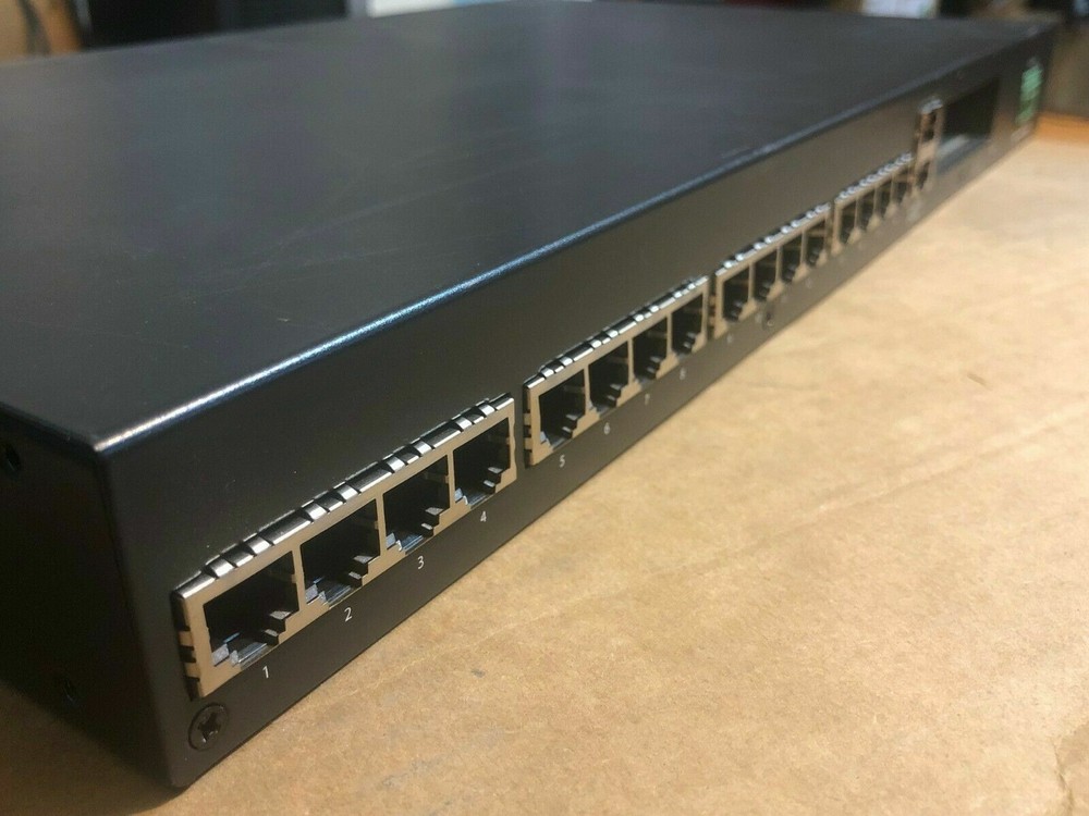 Perle IOLAN SCS16CM DC Console Server 04031470