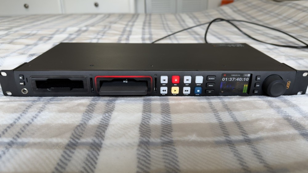 Blackmagic Design HyperDeck Studio HD Pro