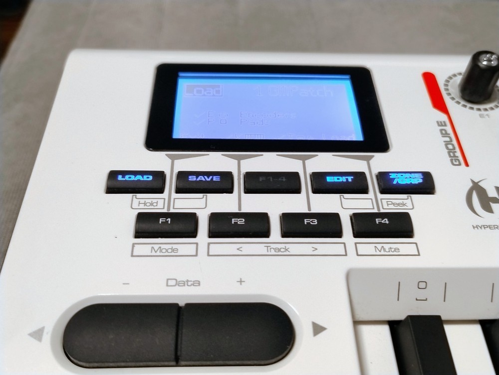 M-Audio Axion pro 25 Advanced 25Key USB MIDI Controller HyperControl Technology