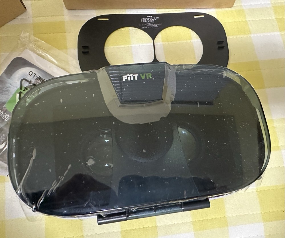 Fiit 2N VR Virtual Reality 3D Glasses - New Open Box 2016