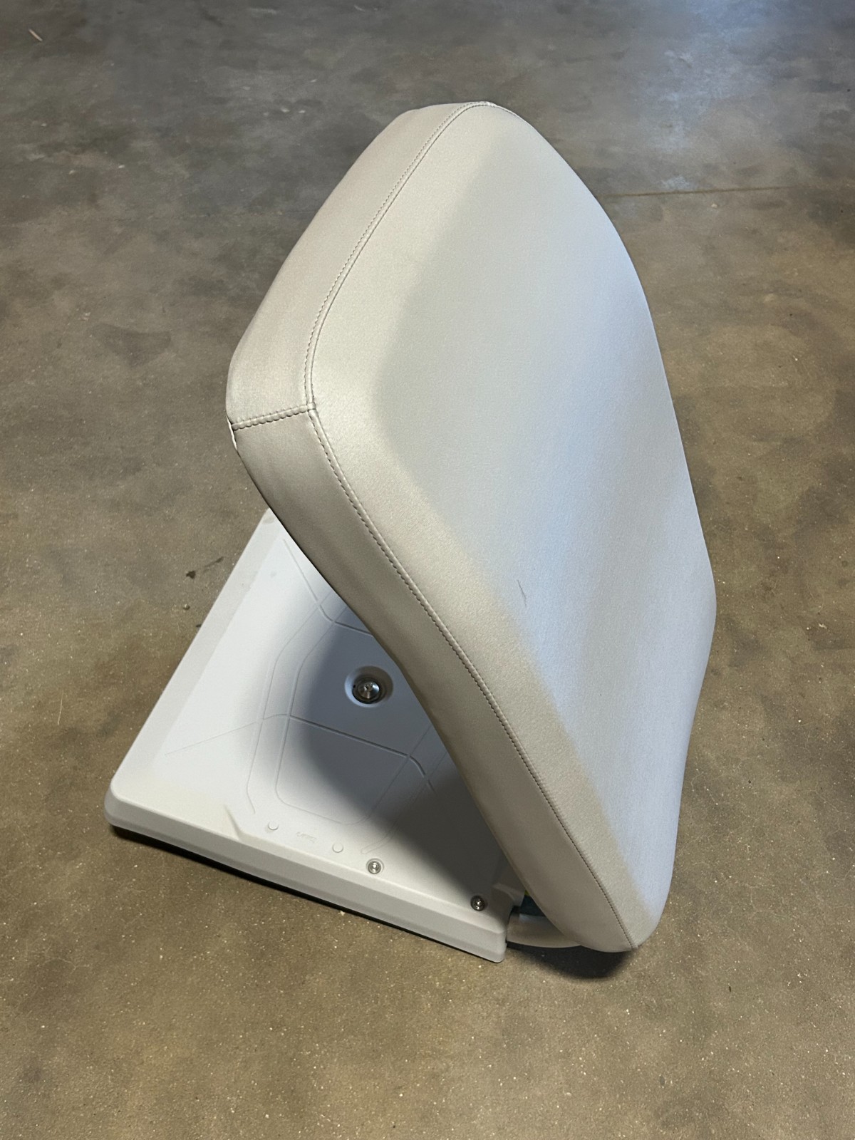 New Take Off Sea-Doo OEM Switch Sport Pontoon Lounge Seat & Base Assembly