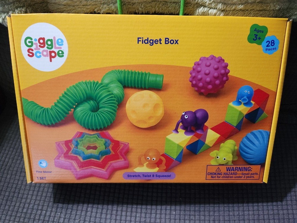 Giggle Scape Fidget Box
