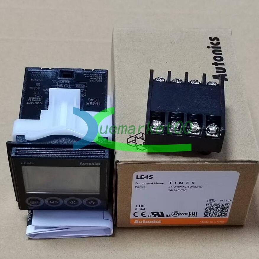 ONE NEW IN BOX LE4S Autonics Digital Backlit LCD Timer