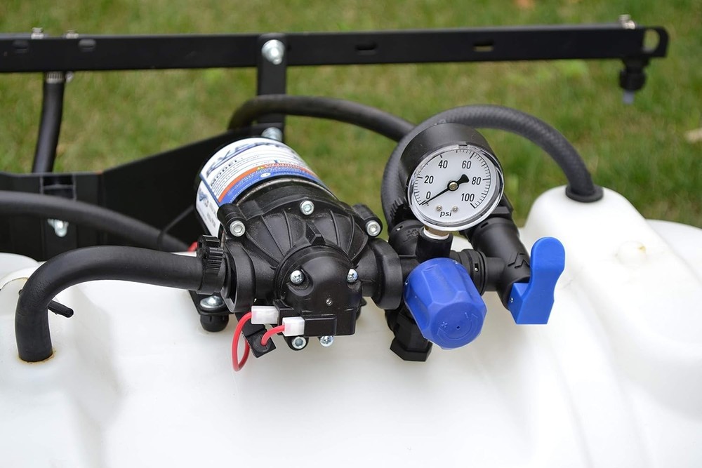Everflo 2.2GPM 12V Diaphragm Pump with Quick Attach Port - Versatile Power