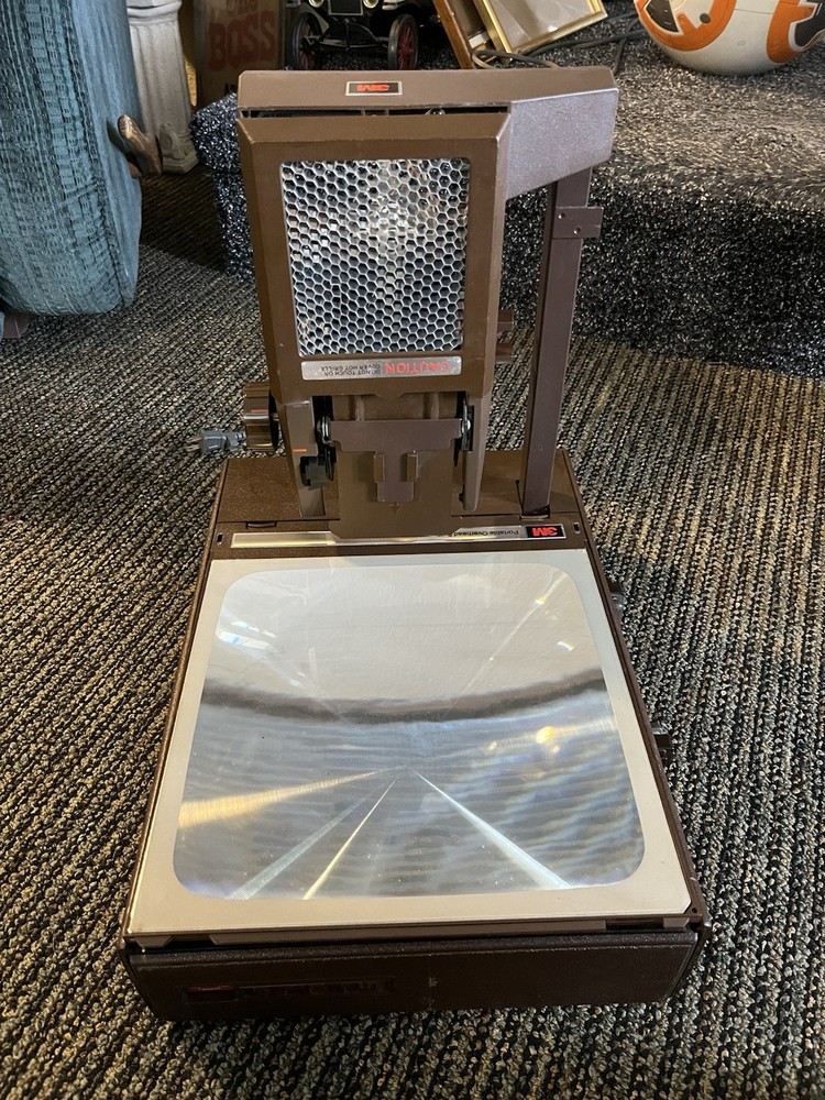 3M 6200AGB Folding Portable Overhead Transparency Projector Briefcase NM