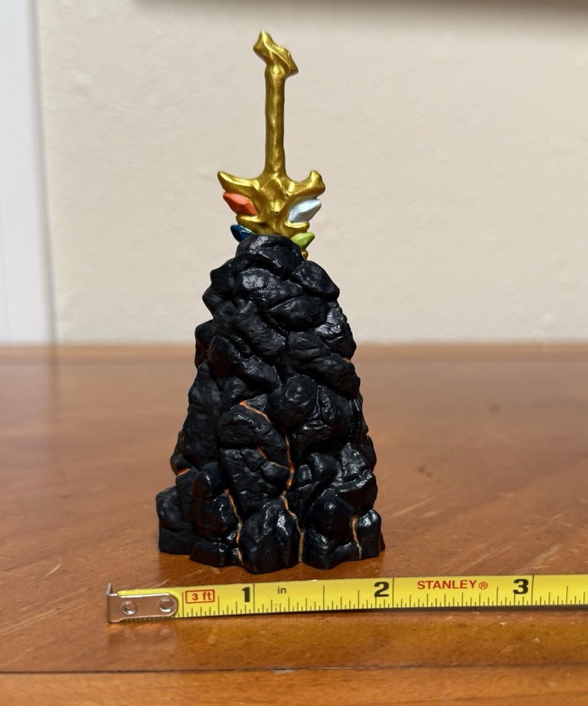 Schleich Eldrador Creatures Element Removable Super Sword and Lava Rock