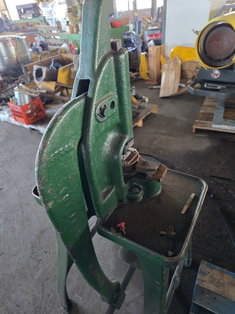 Excelsior Kick Press Cast Iron - FREE FREIGHT