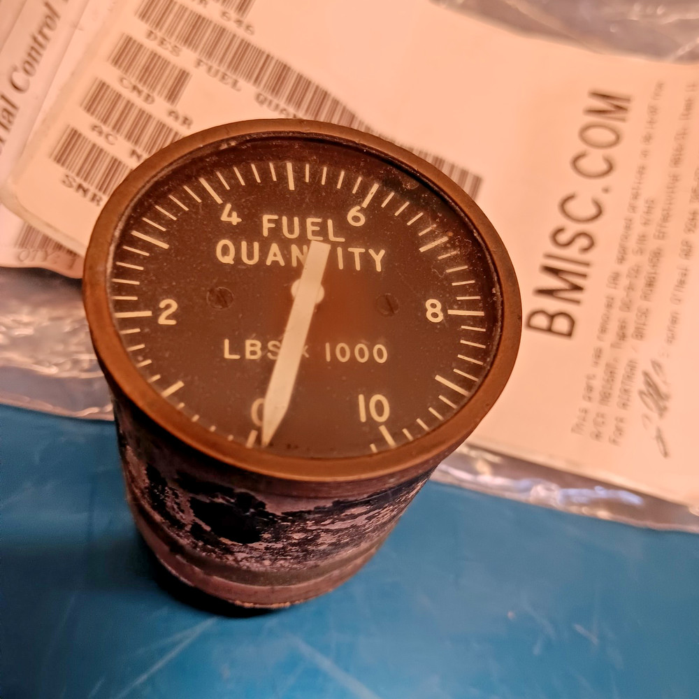 SIMMONDS FEUL QUANTITY INDICATOR B353-18 FREE SHIPPING WITH TAG