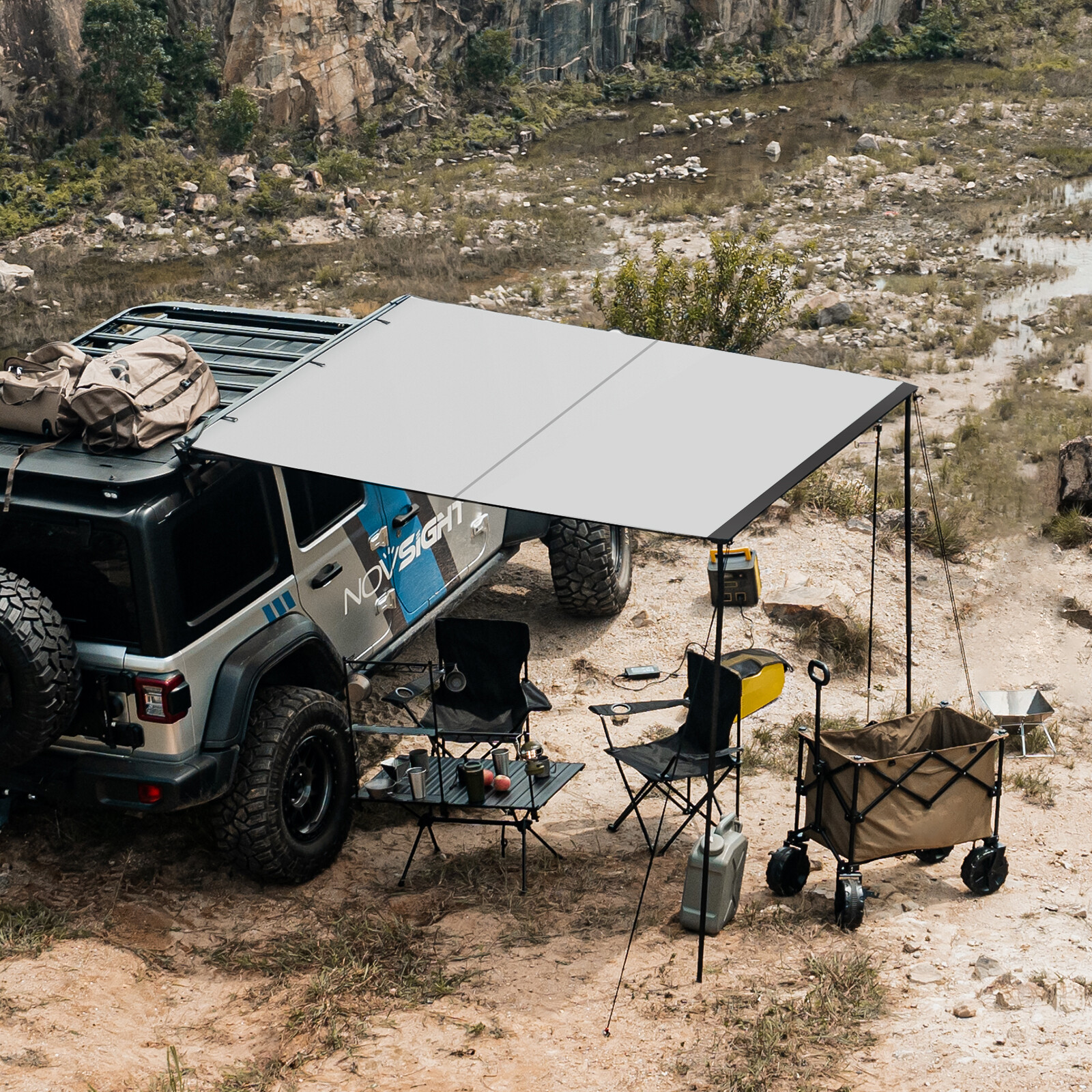 5.2X8.2' NOVSIGHT Car Side Awning SUV Rooftop Tent Sunshade for Outdoor Camping