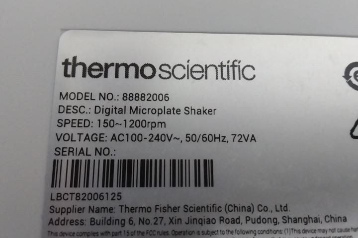 Thermo Scientific 88882006 100 to 240VAC Microplate Shaker (International Plug)