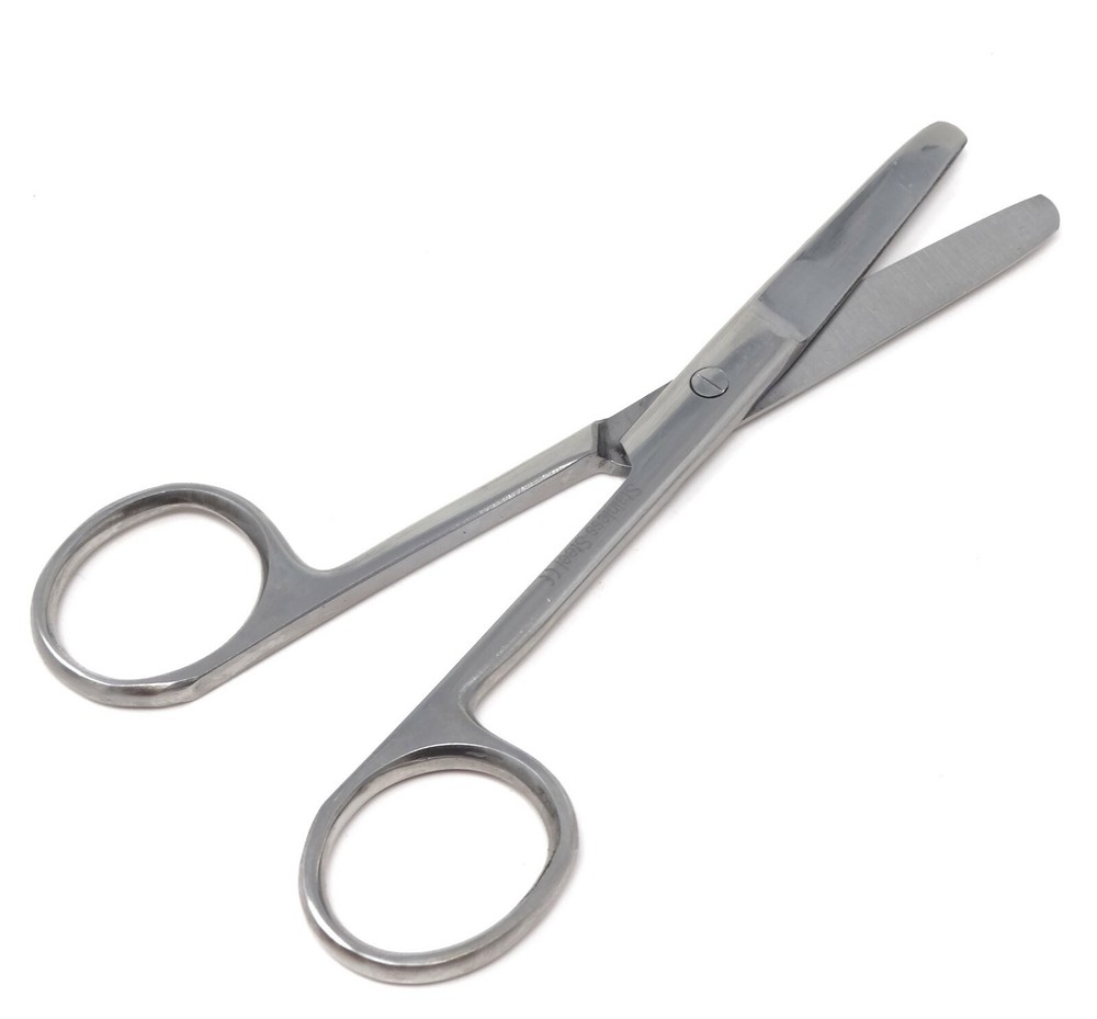 4.5" Operating Scissors Blunt / Blunt Straight Surgical Instruments