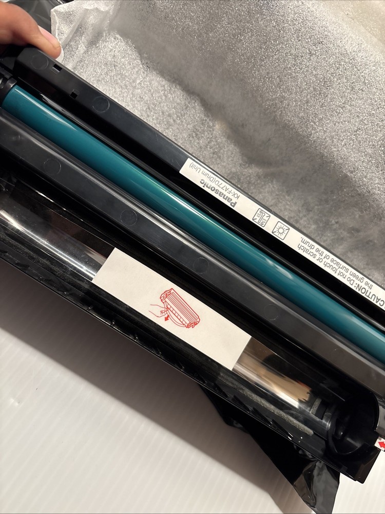 NEW ! Genuine PANASONIC KX-FA77D Drum Unit (b99)