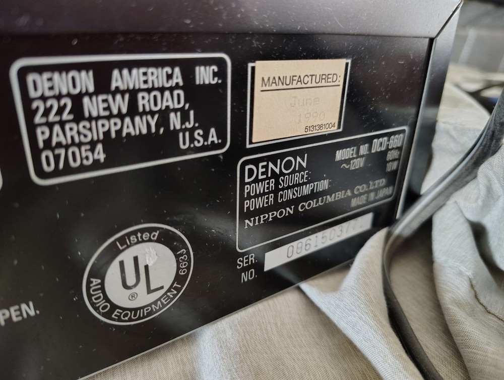 Denon DCD-660 CD Compact Disc CD Player Tested & Working