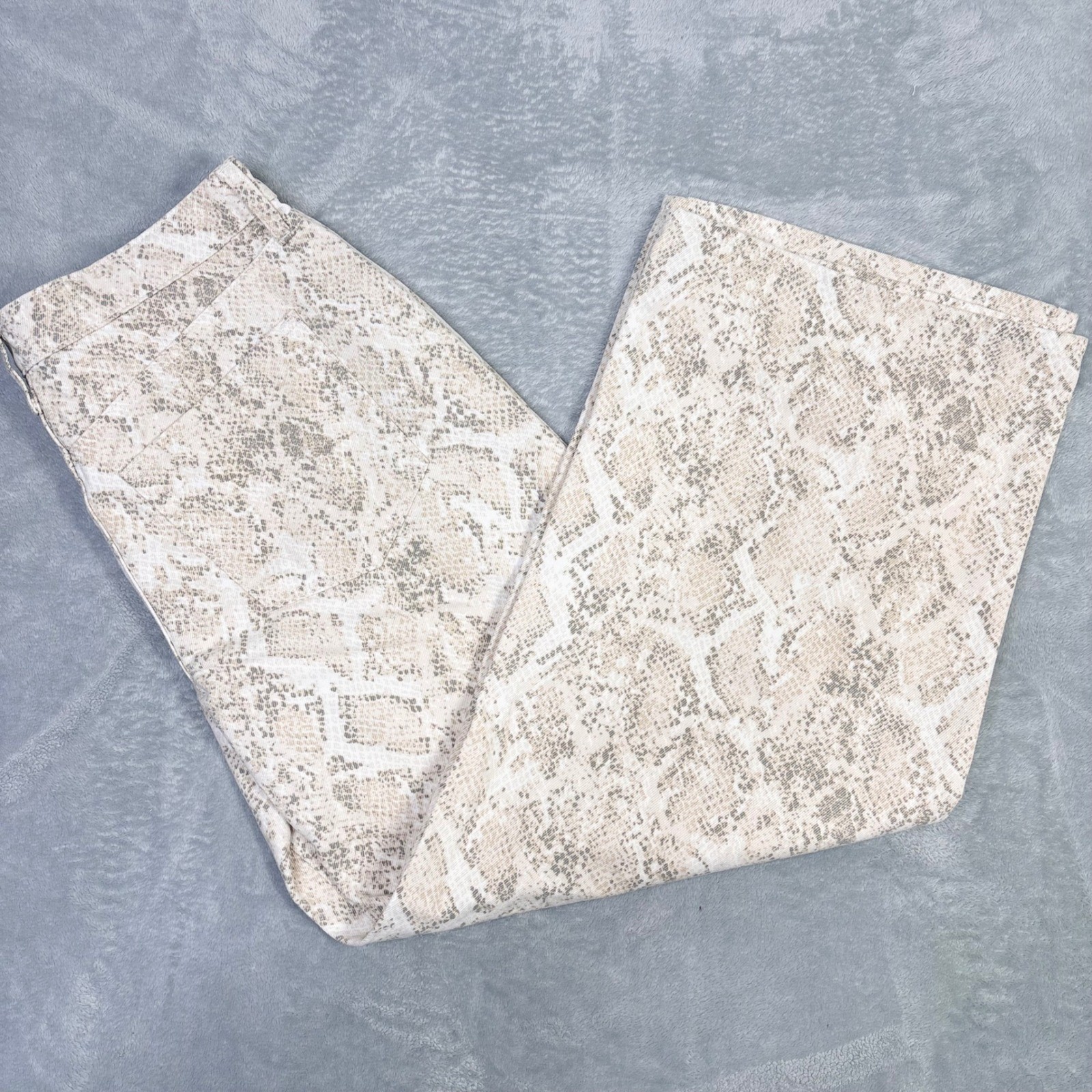 Wild Fable Low-Rise Baggy Jeans 12/31 Light Snakeskin Rigid Denim Tan Cream NWT