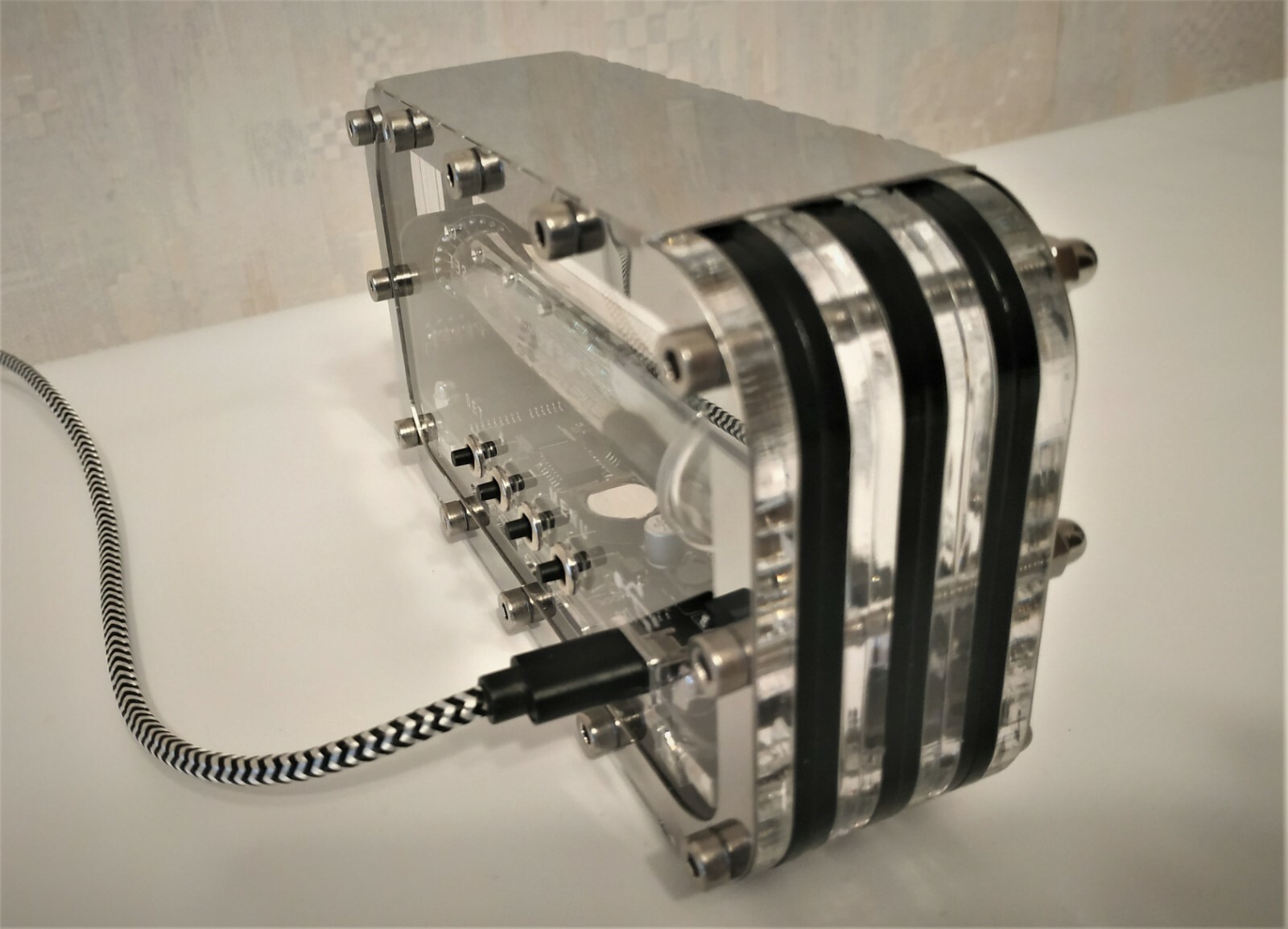 Nixie clock FREE SHIPPING nixie tube clock handmade vintage desk VFD IV-18 NOS