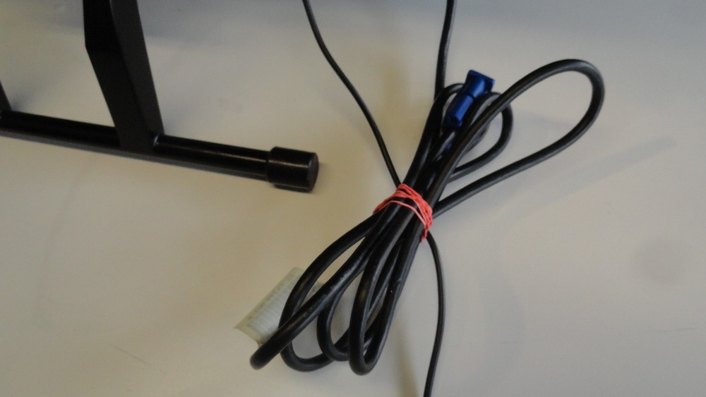 PolyVision Walk-and-Talk IP-17 Interactive Panel with Remote and Pen