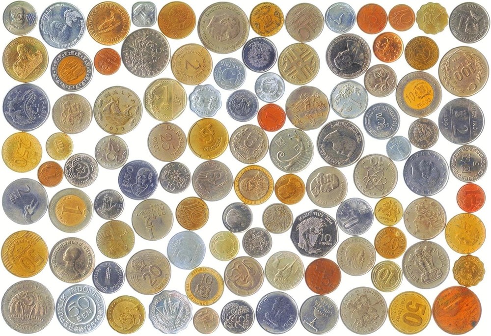 Educational World Coins Pack - 20 Assorted Pieces