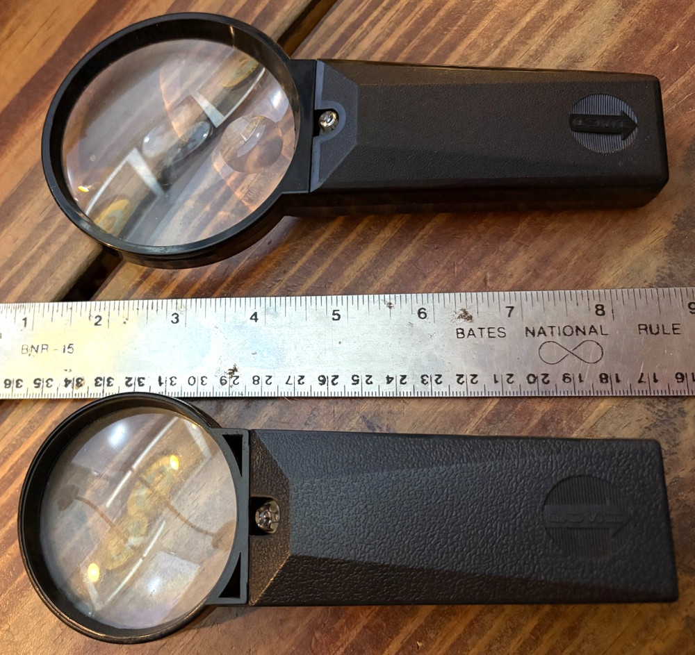 Handheld magnifying glasses - (10) assorted magnifying glasses, various sizes