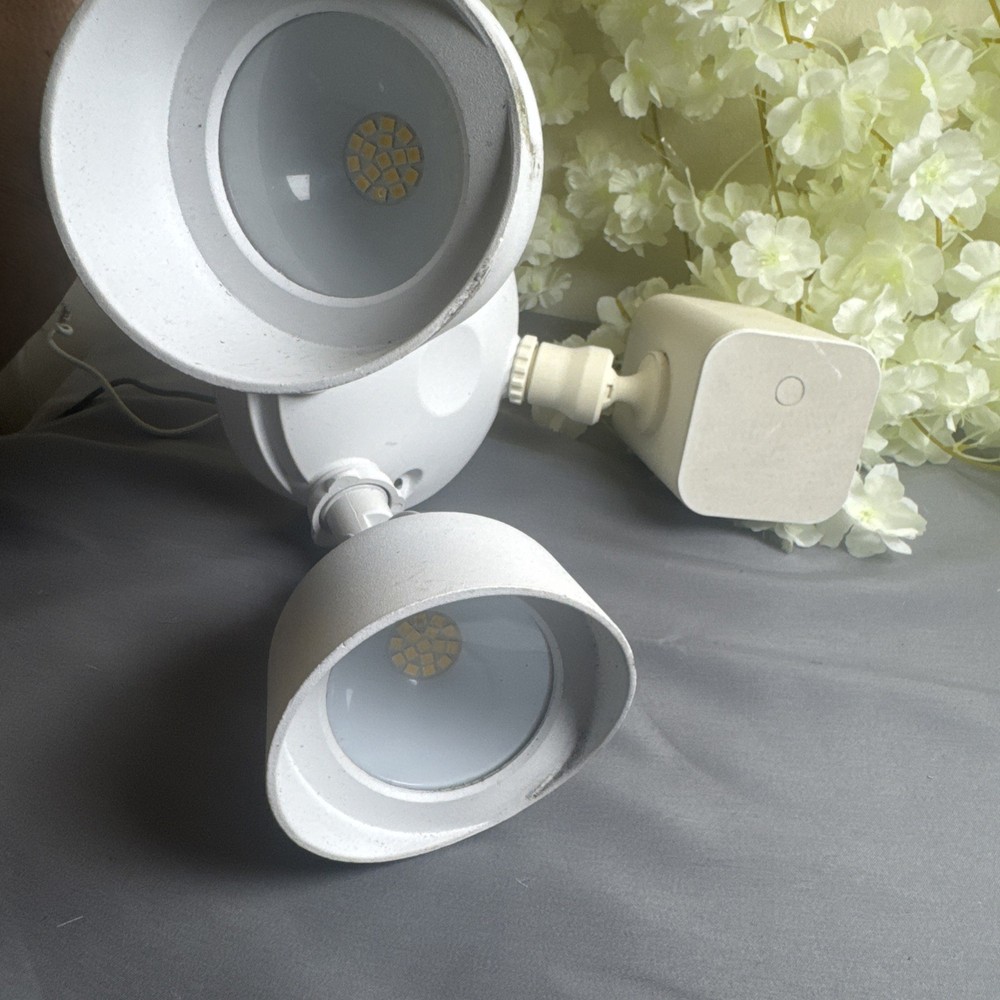 Ring Floodlight Cam Wired Plus Security Camera Lights On Unit Not Working As Is