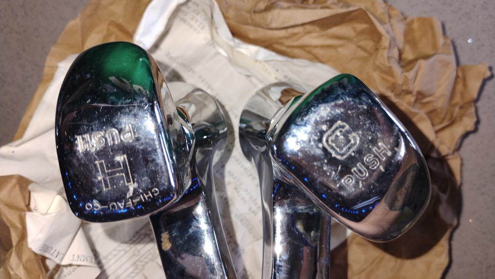 Chicago Faucet 335-E12