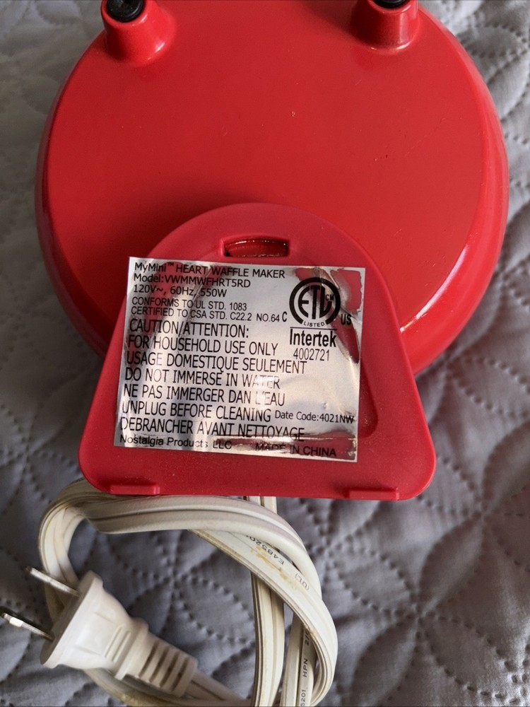 Nostalgia MyMini Waffle Maker Red Tested, Works