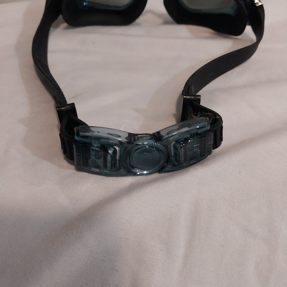 Saltwater diving glasses tinted