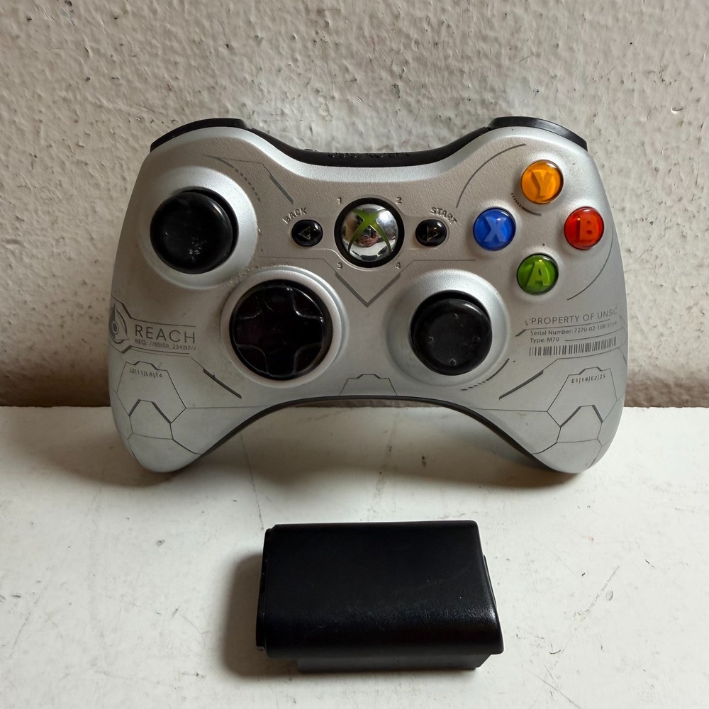 Microsoft Xbox 360 Halo Reach 1403 Silver Limited Edition Wireless Controller