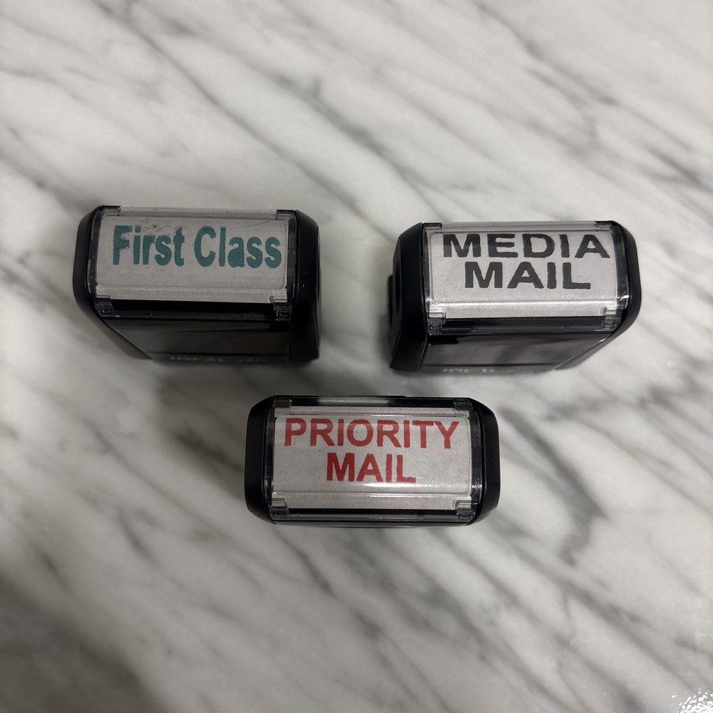 Self Inking Rubber Stamp FIRST CLASS PRIORITY MAIL & MEDIA MAIL  Medium Size