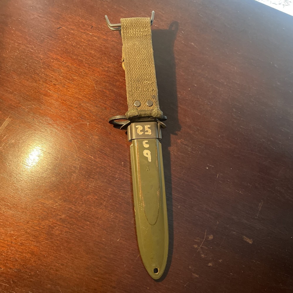 Bayonet Vintage