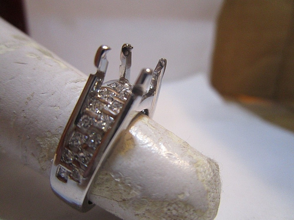 Engagement Ring Mounting 18K Gold .95 ctw