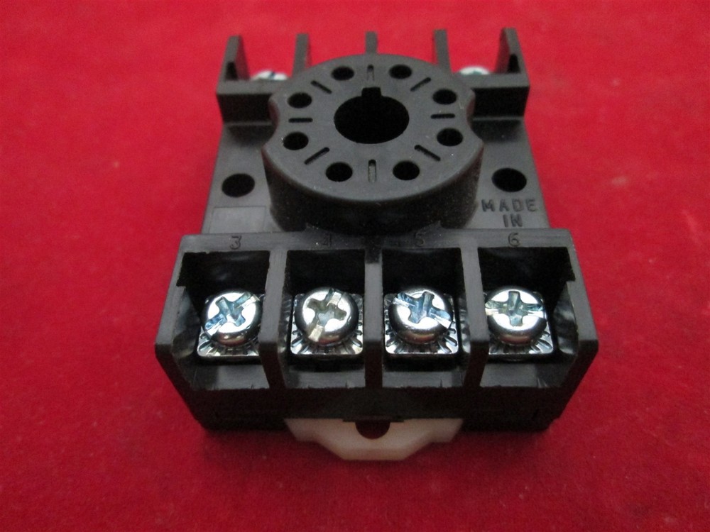 Agastat BDS08SS Relay Socket
