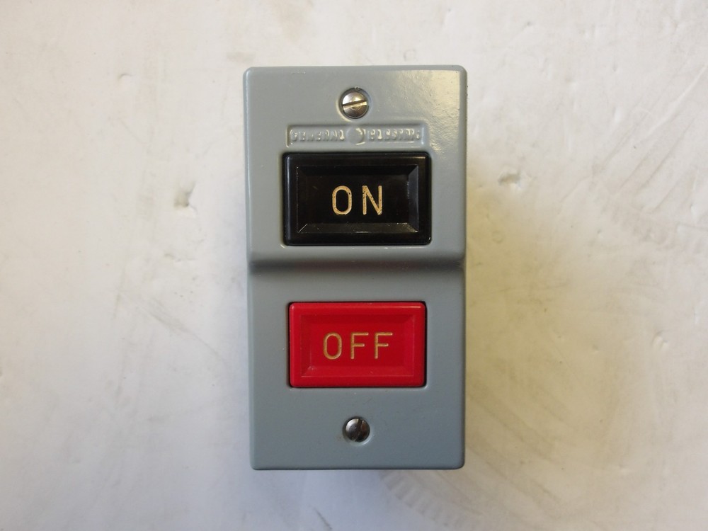 GENERAL ELECTRIC P/N: CR101JA1B SINGLE SPEED CONTROLLER 2POLE TYPE 1 ENCLOSURE