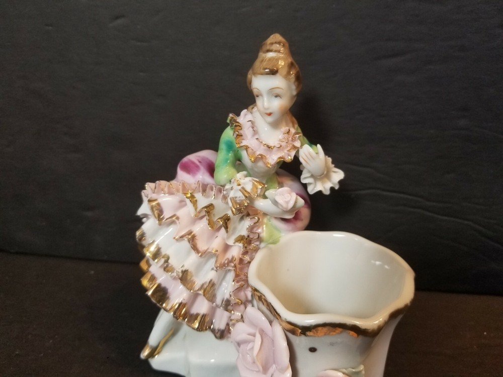 Lace Figurine Planter 5 1/2" H.