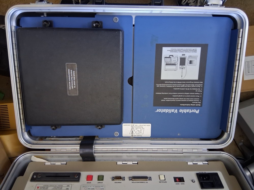 Kaye Portable Validator Portable Briefcase Thermal Validator (UNTESTED)