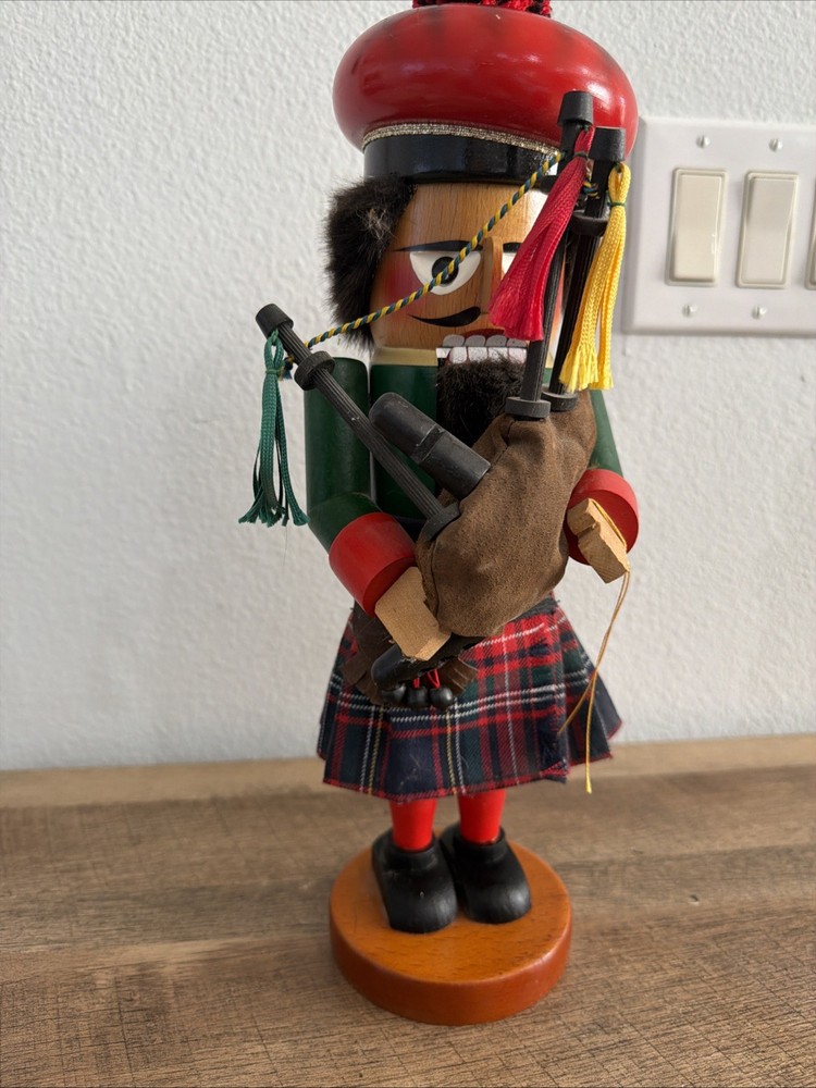 Vintage Steinbach “Chubby Scottish Bagpiper” Nutcracker