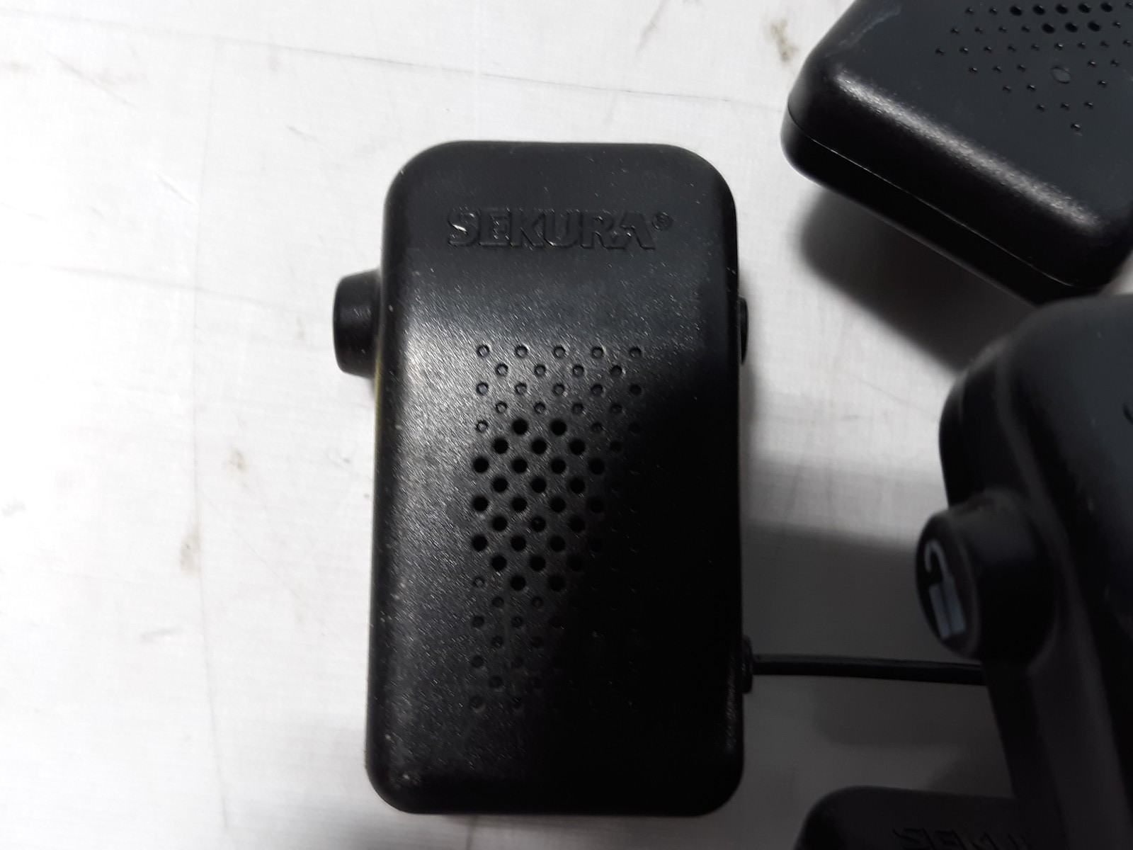 Sekura Dual AM/RF Mini LynxLoc CX 2-Alarm With 47” Black Super Lock Qty. 25