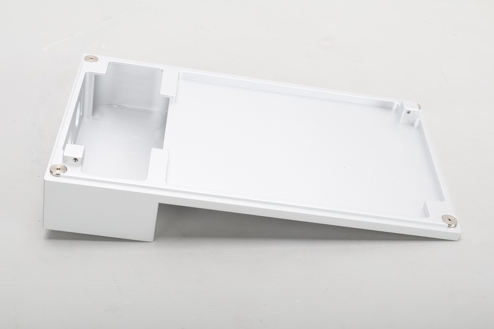 iPort 70785 Surface Mount Bracket With Mounting Hardware and Suction Cup