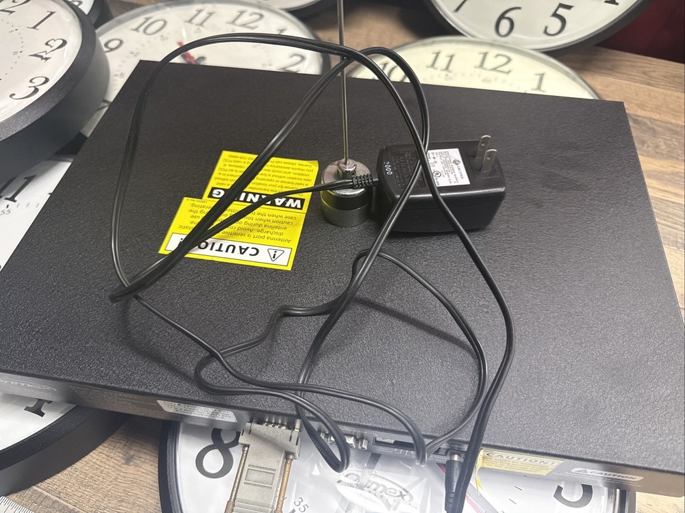 Primex Wireless FM-72 1-Watt Transmitter With 10 Working Clocks