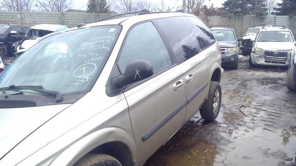 Engine ECM Electronic Control Module Left Hand Fender Fits 05 CARAVAN 1285015
